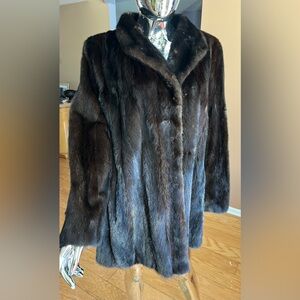 Real Mink Fur Coat – Short Dark Brown Luxury Vintage